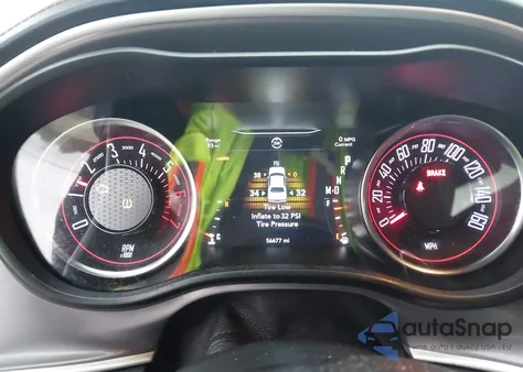 2022 Dodge Challenger R/T из США, поврежденный, VIN 2C3CDZBT4NH242732